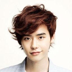 我去烫发视频,跟我一起见证发型的魔法之旅